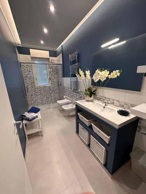 Faro Sul Mare Luxury Apartment - Zona Fiera Bari Ngoại thất bức ảnh