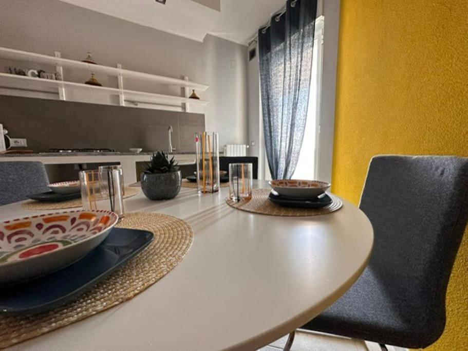 Faro Sul Mare Luxury Apartment - Zona Fiera Bari Ngoại thất bức ảnh